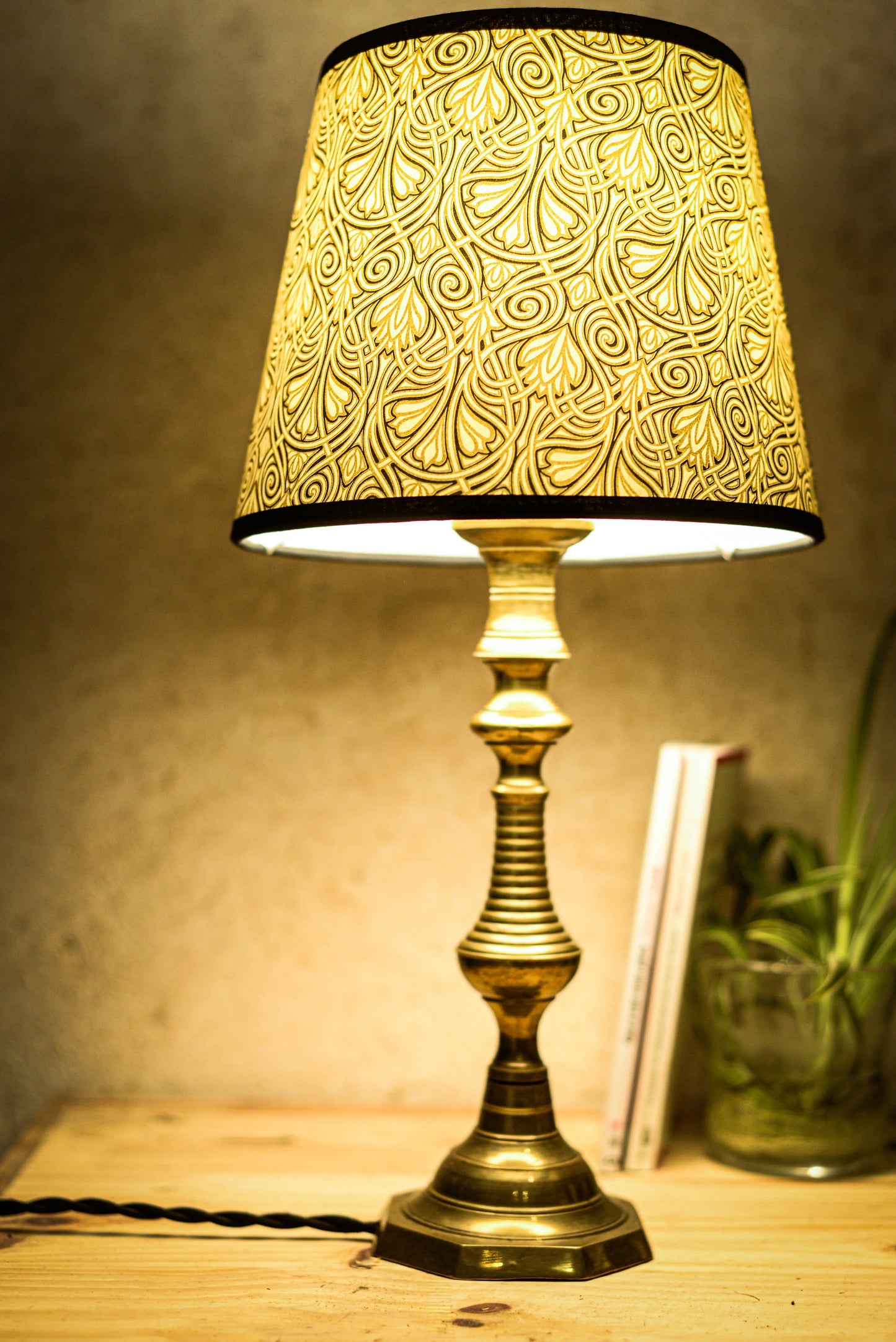 Abat-jour conique papier doré art-déco