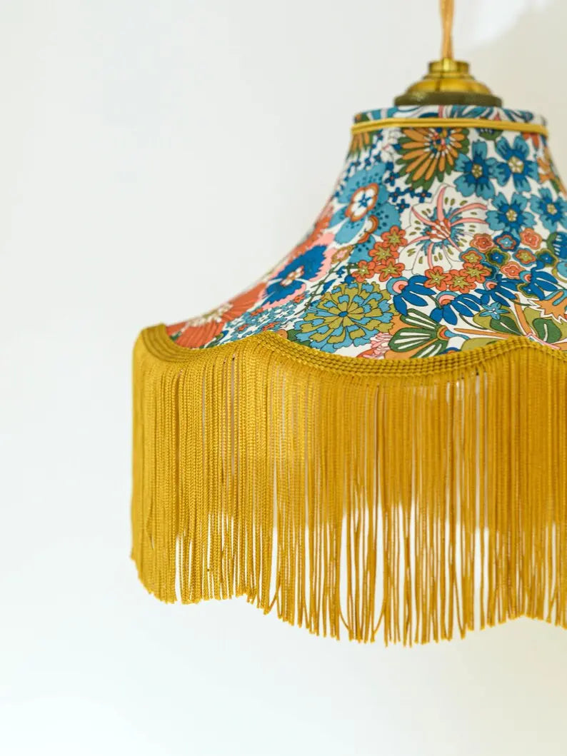 Baladeuse pagode tissu liberty fleuri/franges dorées