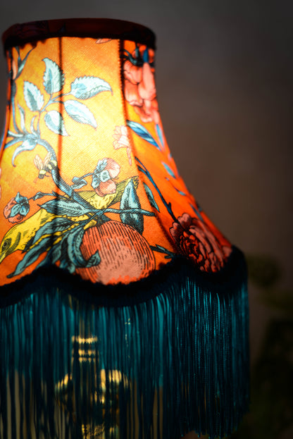abat jour bohème pour pied de lampe fait à la main en velours rouge et franges bleu canard