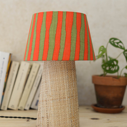 Lampe à poser colorée Mado – vue de face